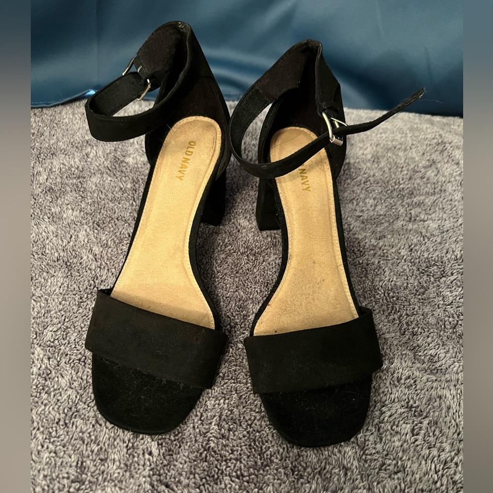 Black heels